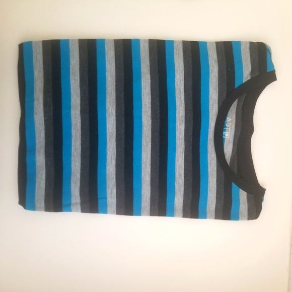 APT T SHIRT - Picture 6 of 7